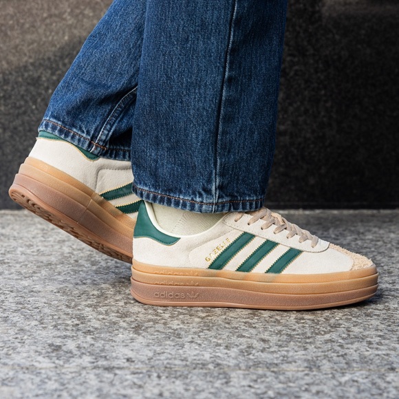 adidas gazelle silver green womens adidas Gazelle Indoor Shoes - Women's - Sand Strata / Preloved Brown / Gum main image 1